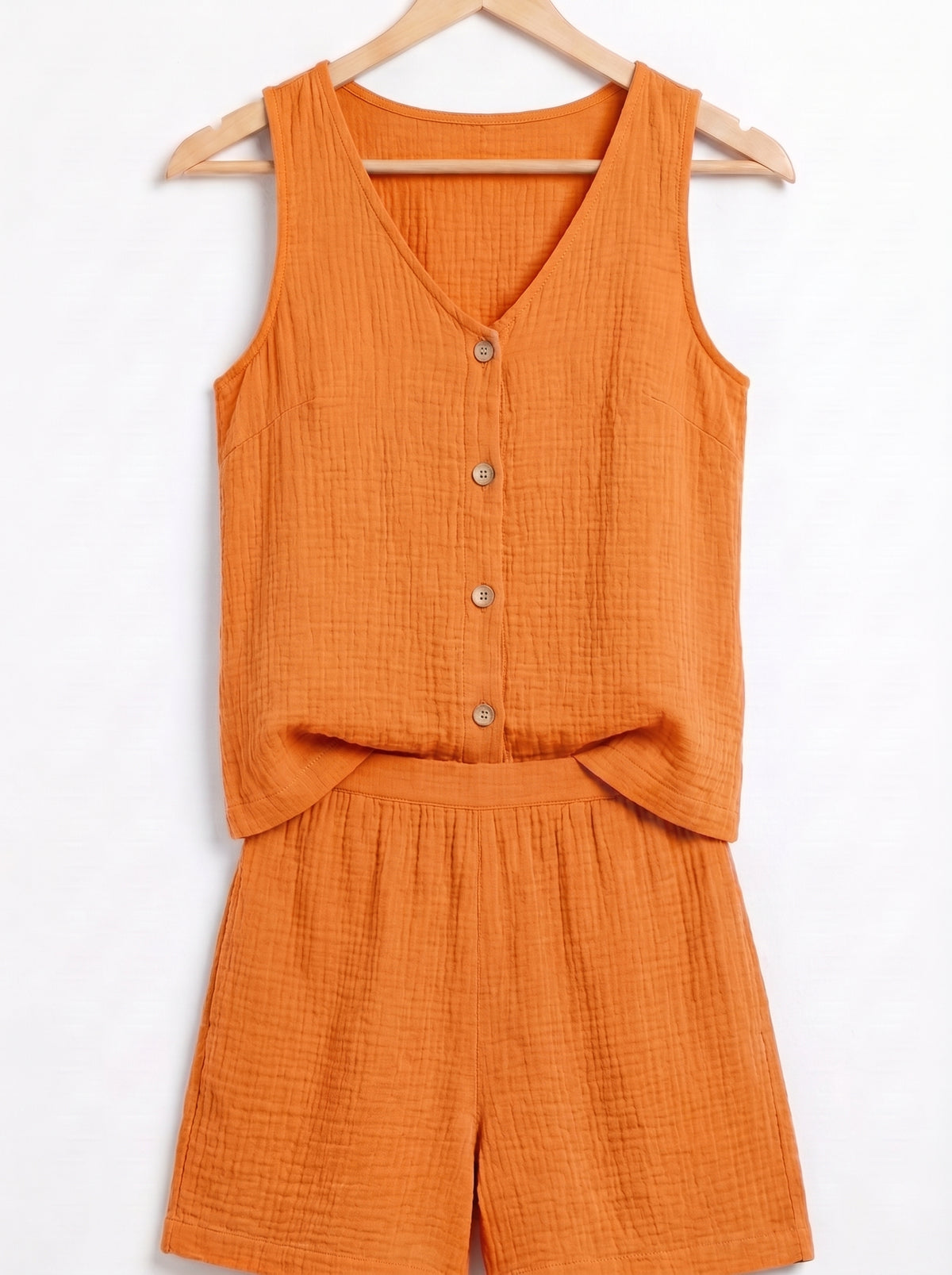 Conjunto de verano naranja: top sin mangas con botones y short a juego