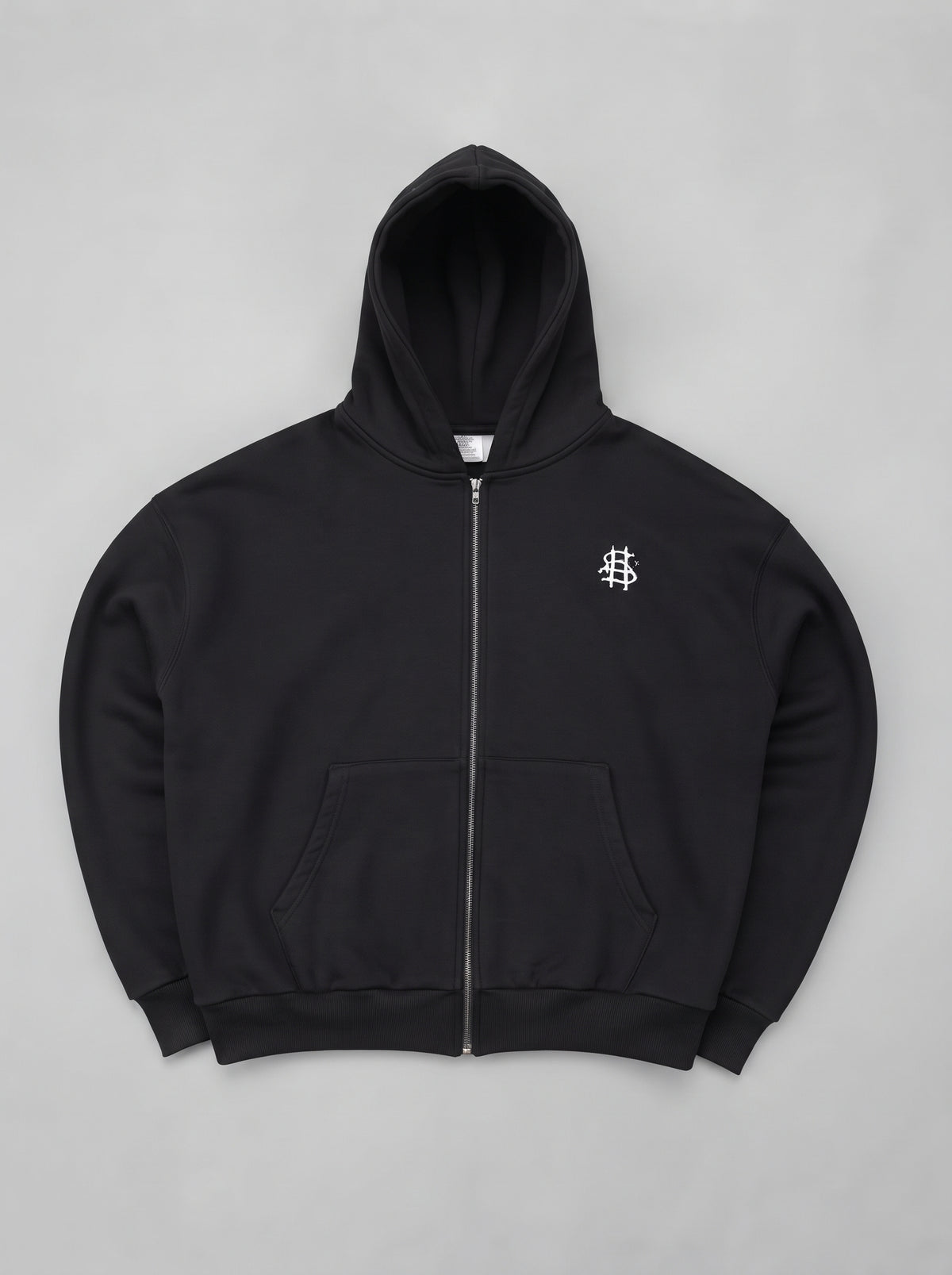 Sudadera con capucha negra con cremallera frontal y bolsillo canguro, logo bordado blanco