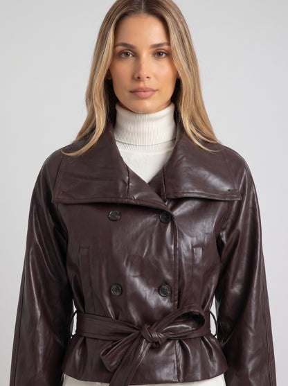 MARGOT | TRENCH CORTO EFECTO PIEL