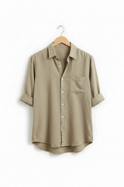 Beige botones blancos