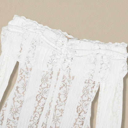 Parte superior de vestido de encaje blanco con fruncido en hombros y manga larga