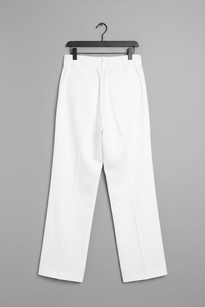 Pantalón de pierna ancha blanco con cintura elástica y caída amplia