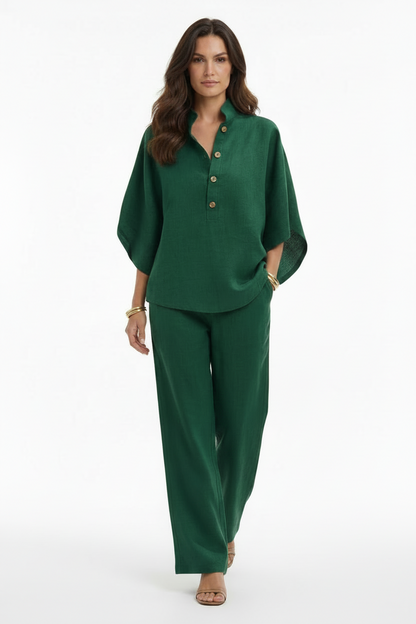 Conjunto de lino verde: blusa con tapeta de botones y pantalón recto